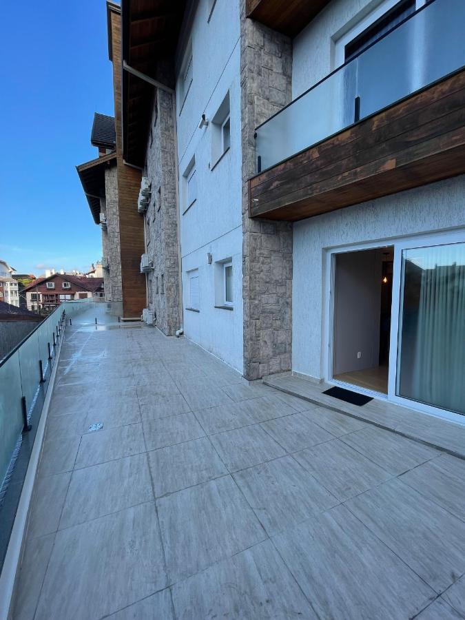 Apartamento Espetacular, 2 Suites, A 30M Da Rua Coberta Gramado Eksteriør billede